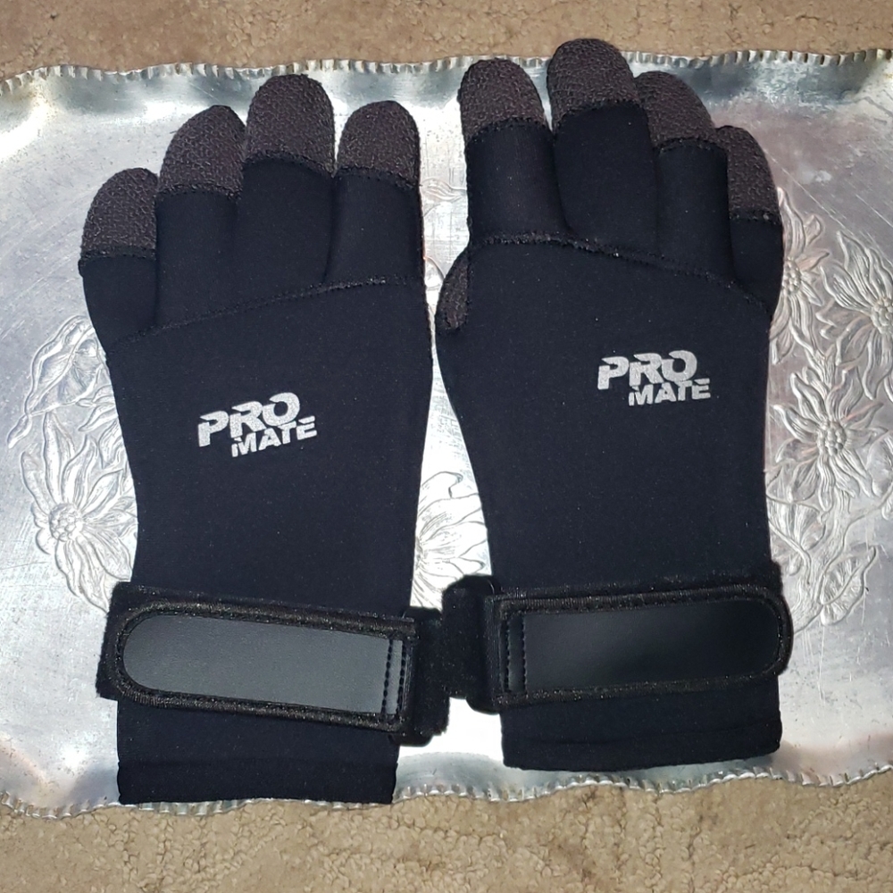 Pro fireproof gloves 🧤 - Picture 2 of 7